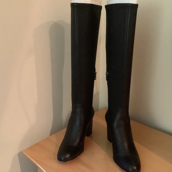 Coach Boots - Picture 1 of 3